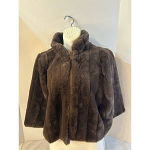 Nina Leonard Mob wife faux fur shawl brown rn#88842 100 polyester